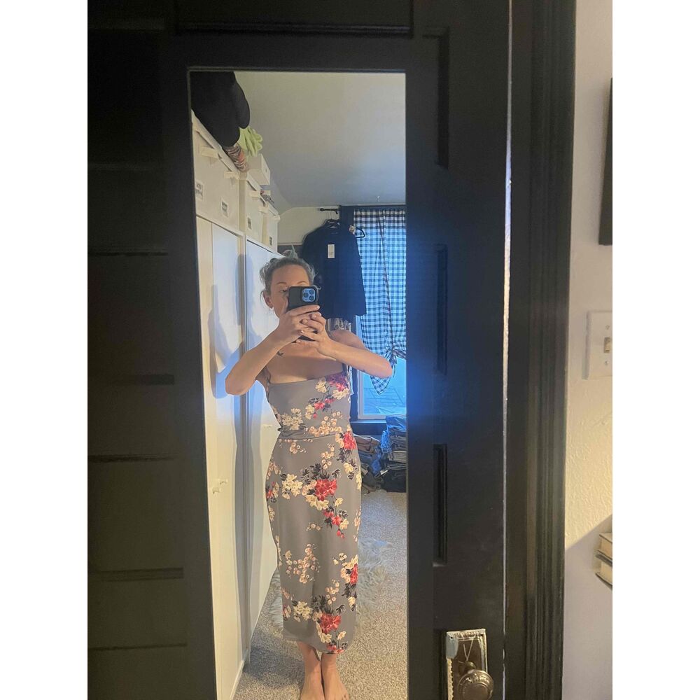 NWT Windsor Grey Floral Spaghetti Strap Midi Dress